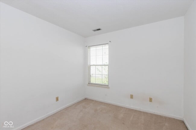 Building Photo - 7136 Pluto Dr