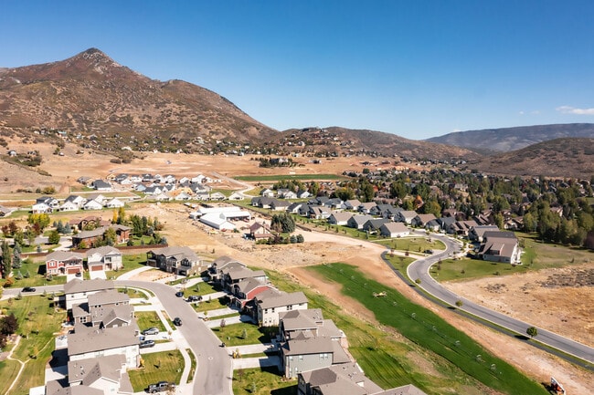 Building Photo - 1112 Springer View Loop