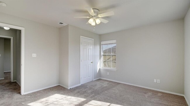 Building Photo - 2206 Pennsylvania Ave