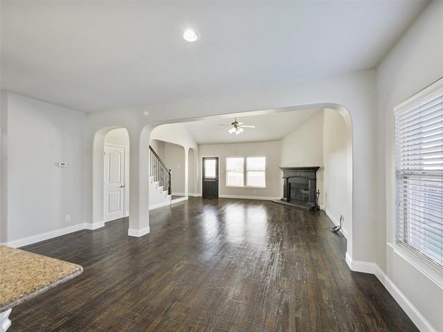 Building Photo - 3508 Hornbeam St