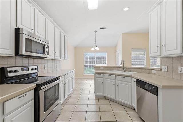 Building Photo - 1503 Nightingale Ln