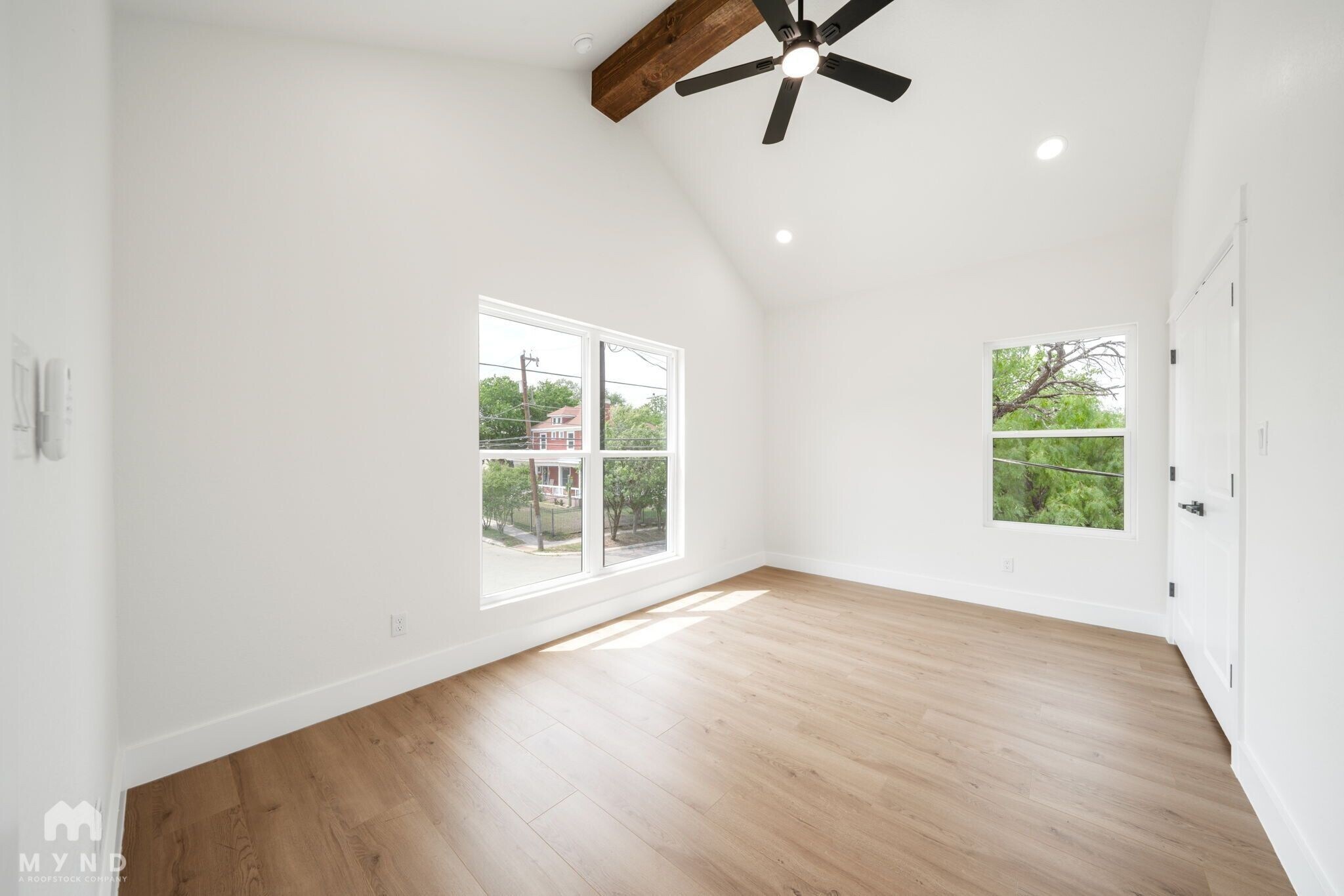 Building Photo - 247 Princeton Ave