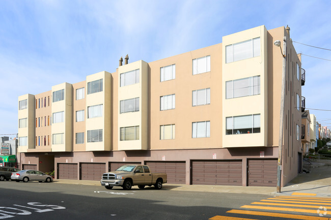 Primary Photo - Vicente Street Apartments