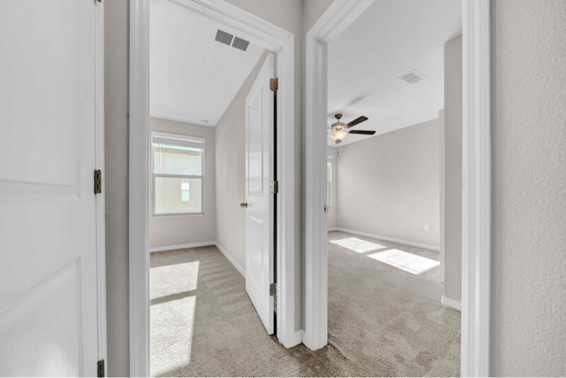Building Photo - 7512 Samuel Ivy Dr