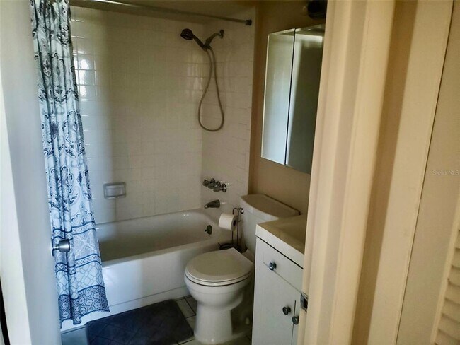 Building Photo - 11700 Park Blvd