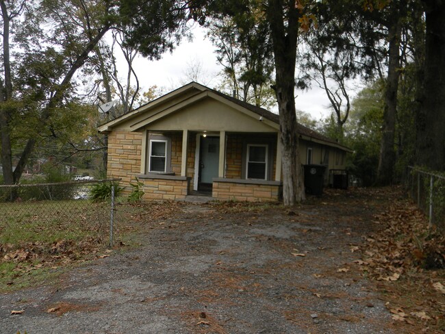 Building Photo - 3432 Willard Ave SW