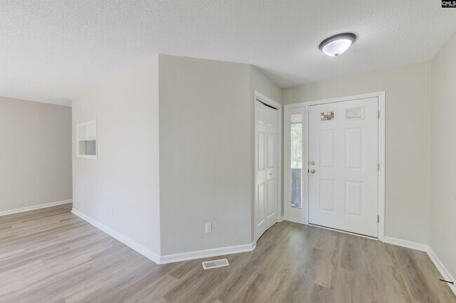 Building Photo - 30 Cardington Ct