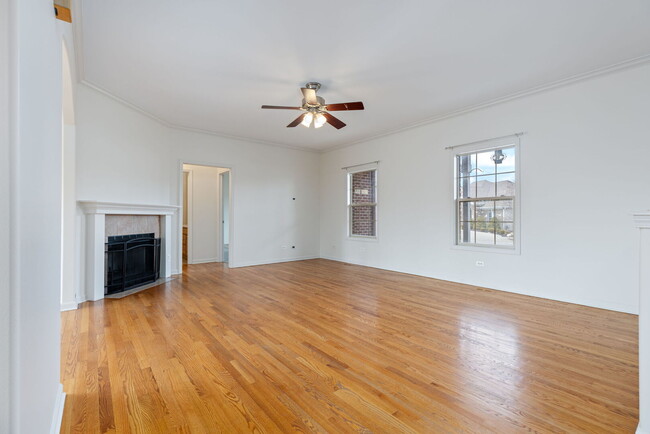 Building Photo - 1569 Colleen Ln