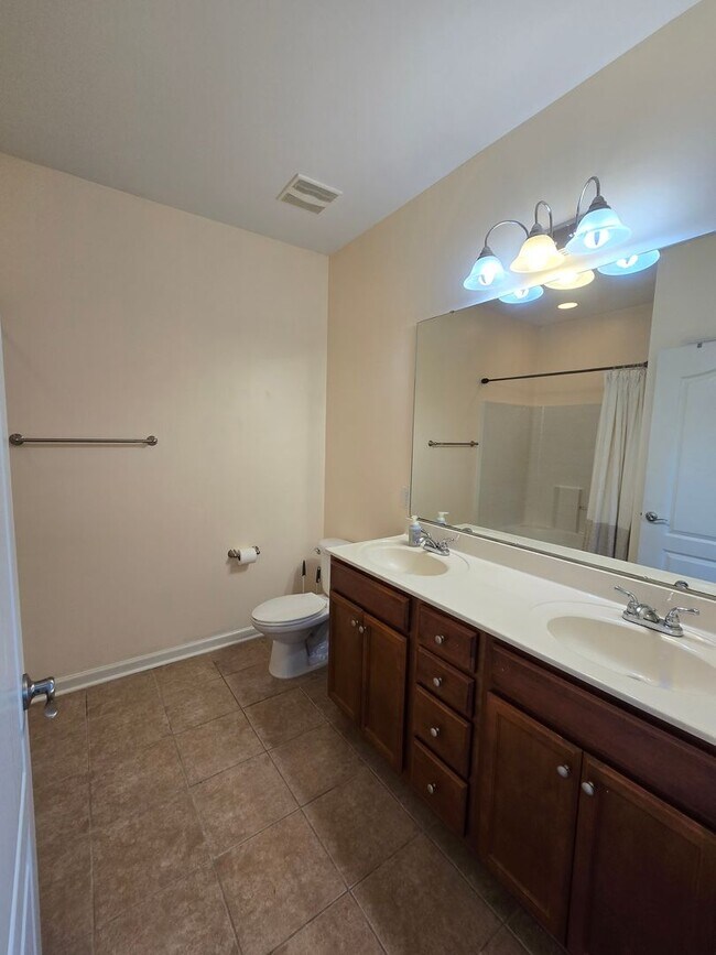 Building Photo - 2641-103 McArthur Landing ~ McArthur Landing