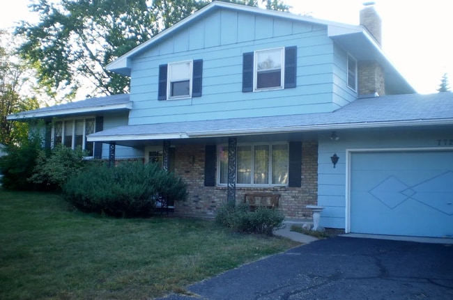 Building Photo - 7725 Tessman Dr