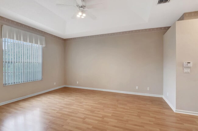 Building Photo - 11081 Springbrook Cir