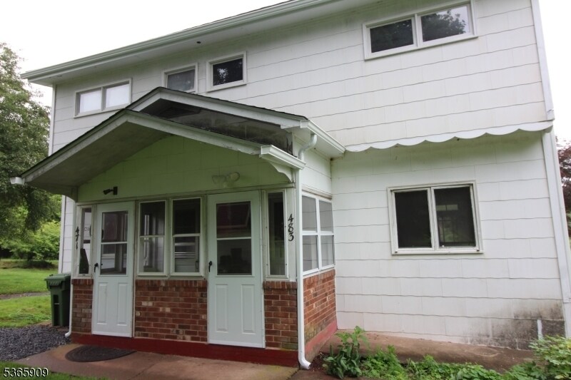 Building Photo - 471 Milford Warren Glen Rd