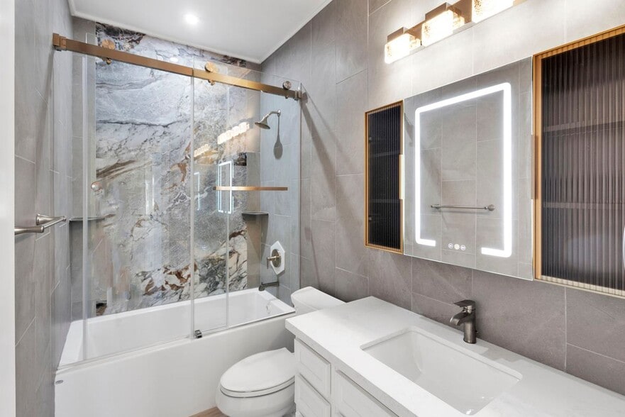 Building Photo - 24548 Ledbury Rd