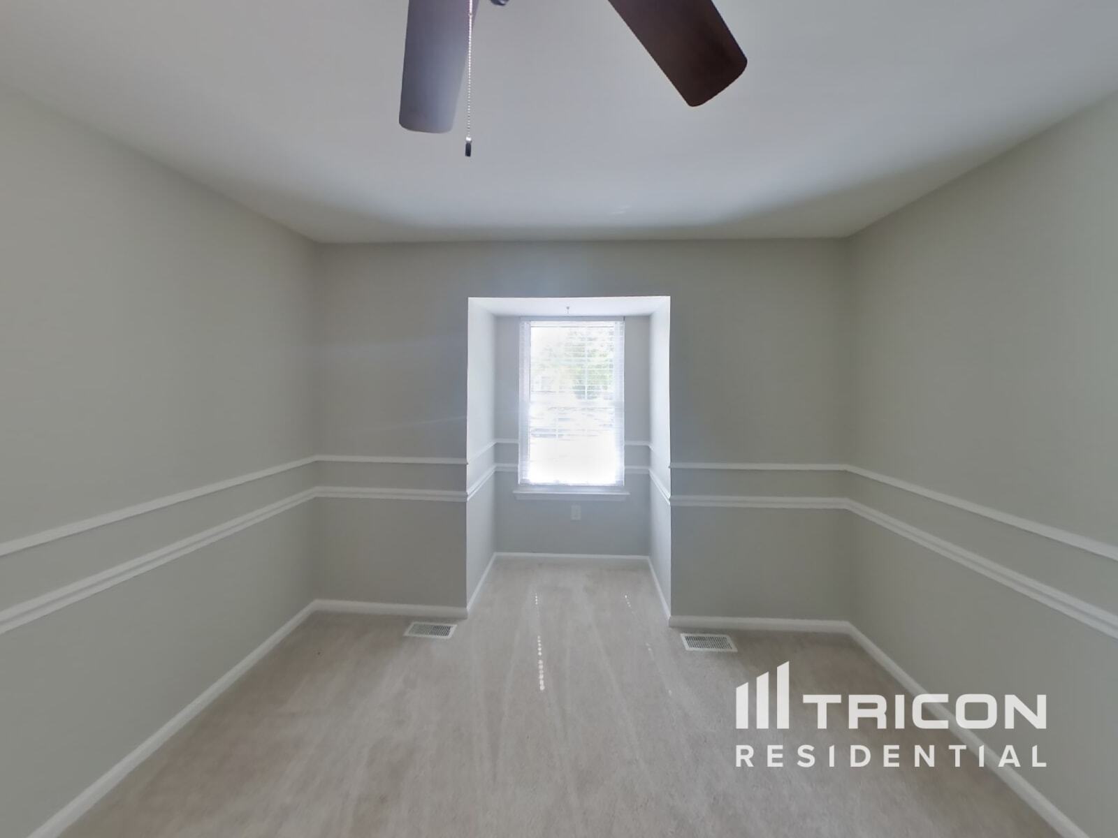 Building Photo - 5200 Plantation Ct