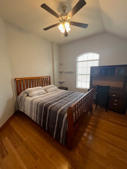 Building Photo - 488 Prairie Hill Ln