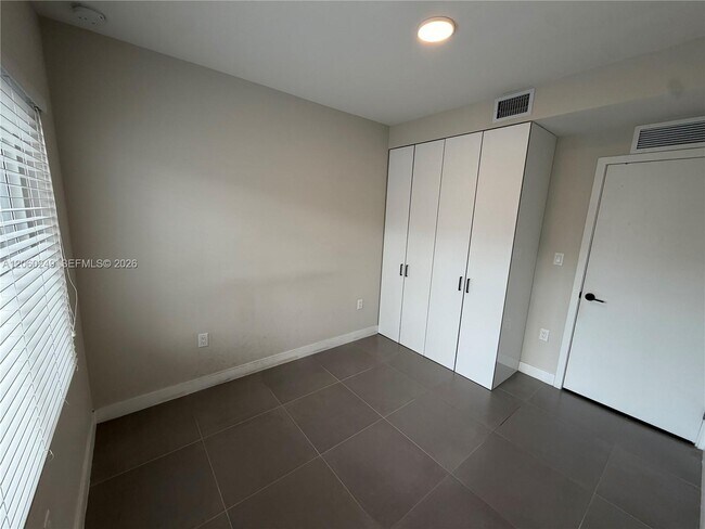 Building Photo - 25779 SW 144th Ave
