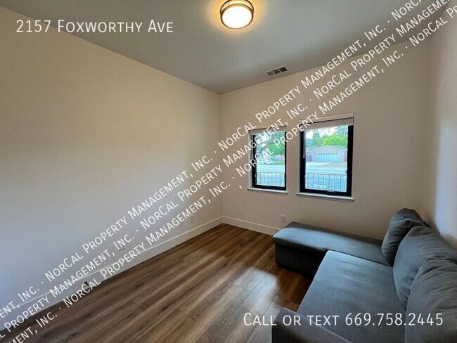 Building Photo - 2157 Foxworthy Ave