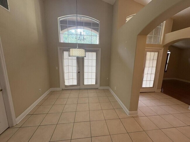 Building Photo - 6117 Whimbrelwood Dr