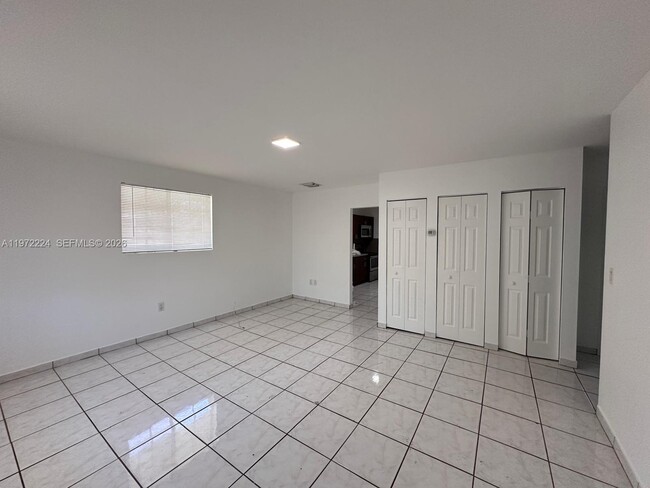 Building Photo - 1209 NE 136th Terrace