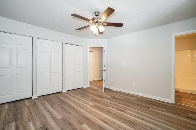 Building Photo - 3253 St Bernard Cir