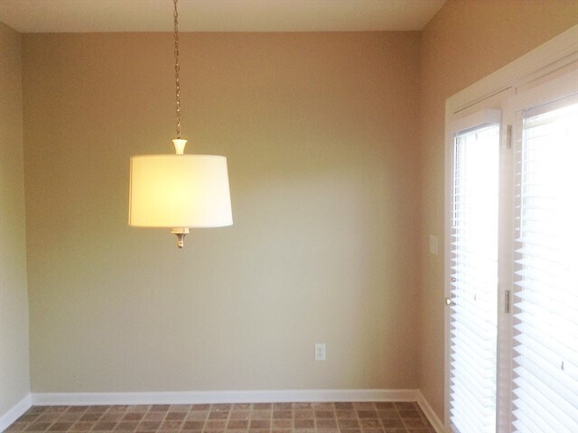 Building Photo - 5030 Stowe Derby Dr