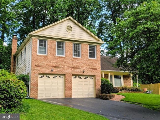 Building Photo - 8465 Sevan Ct