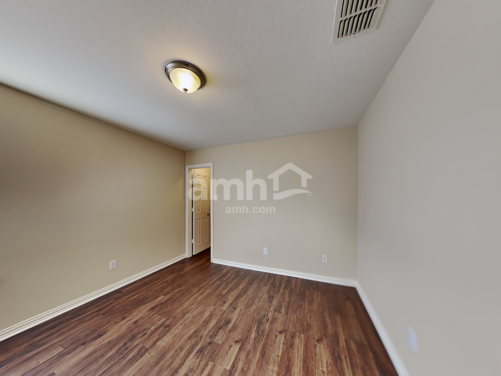 Building Photo - 1218 Kynette Dr