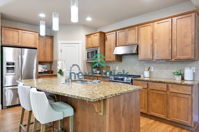Building Photo - Spacious 4-Bed Home with 2.5 Baths in Beautiful Snoqualmie - 2,460 Sq. Ft. of Comfort Awaits!