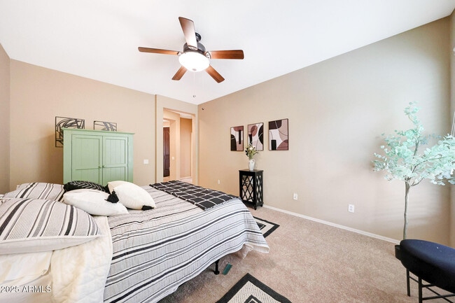 Building Photo - 13129 W Junipero Dr