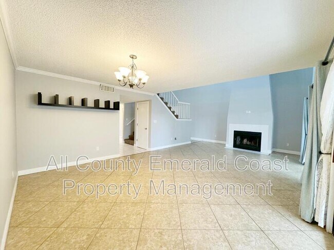 Building Photo - 930 Gulf Shore Dr