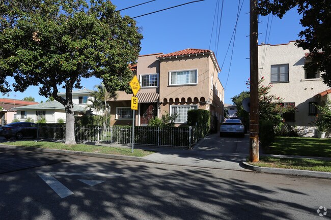 Primary Photo - 605 E Garfield Ave