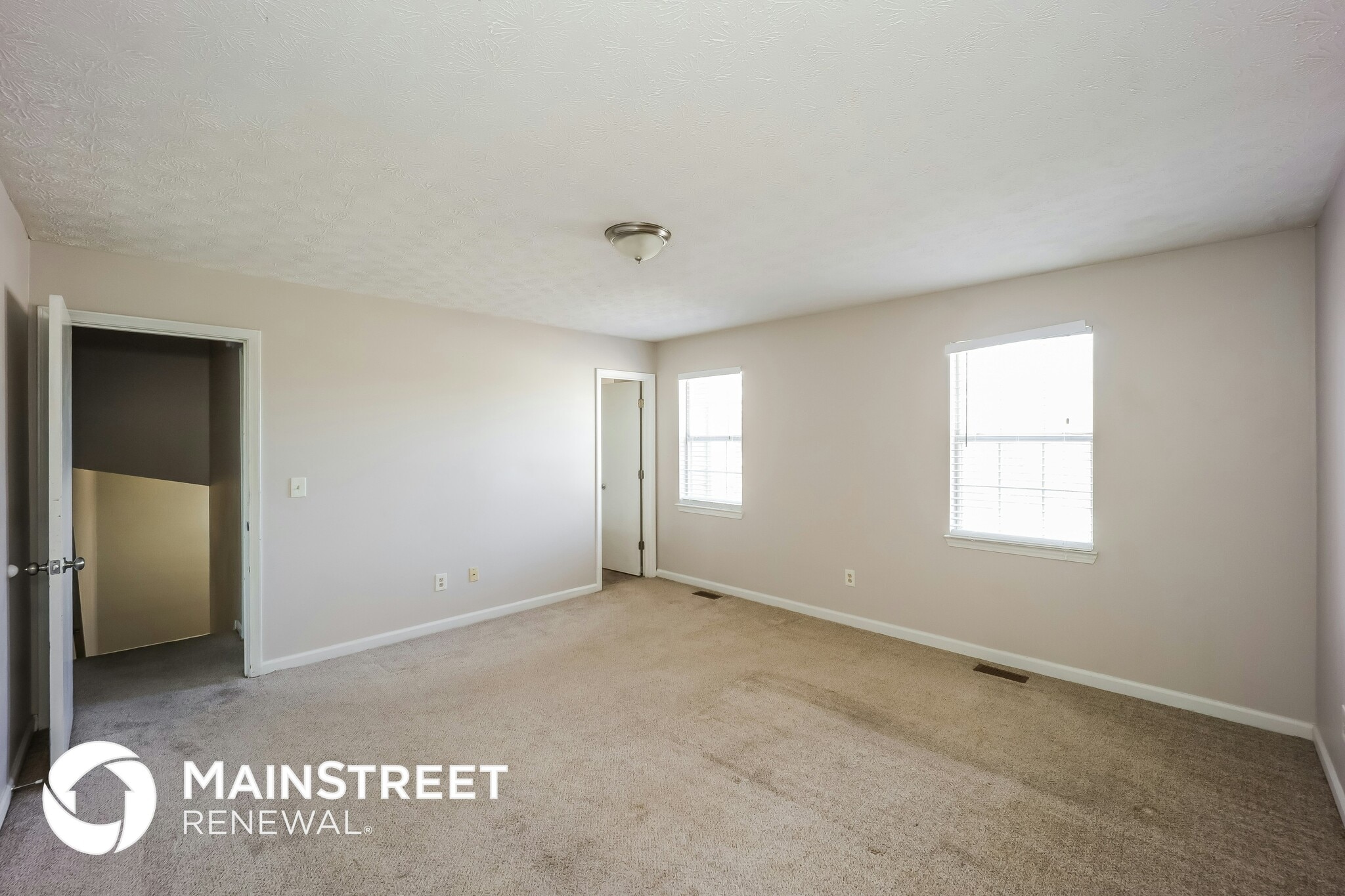 Building Photo - 10870 Morning Dove Ct