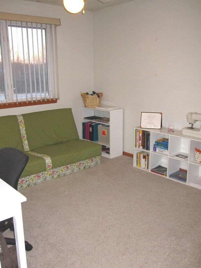 Building Photo - $2,250 | 4 Bedroom, 3.5 Bathroom DUPLEX | ...