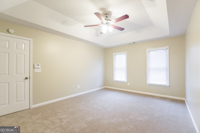 Building Photo - 2485 Worthington Dr