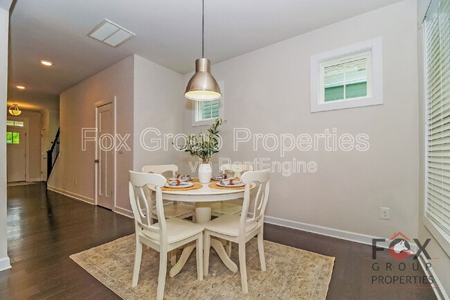 Building Photo - 11440 Westbranch Pkwy