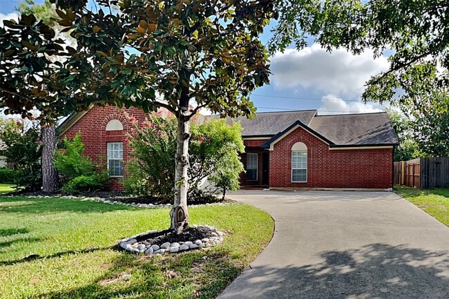 Primary Photo - 17918 Seven Pines Dr