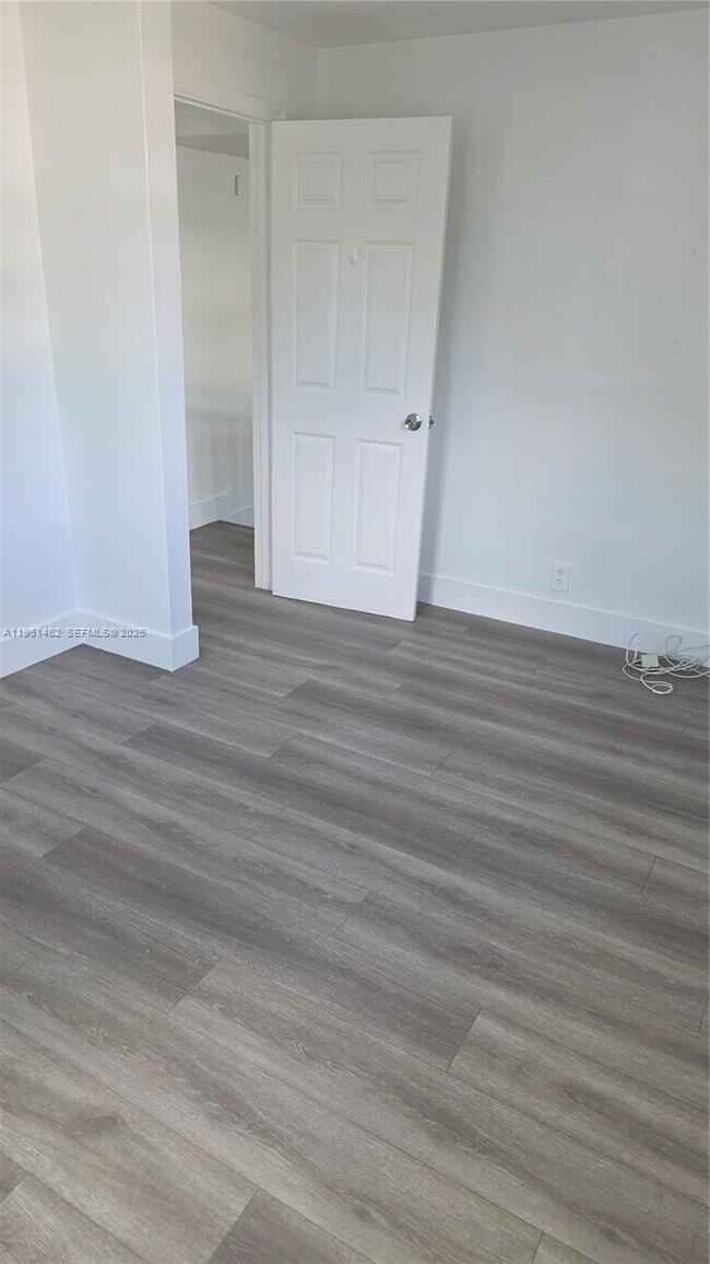 Building Photo - 6616 Raleigh St