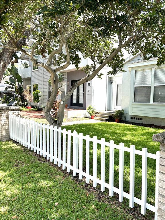 Building Photo - 3014 W Mason St