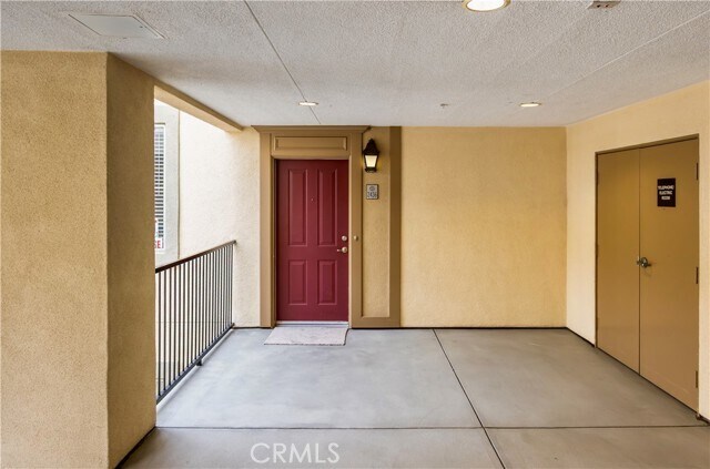 Building Photo - 2436 Watermarke Pl