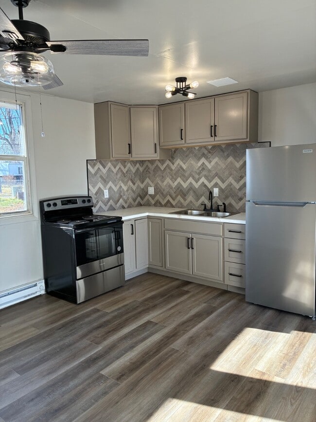 Building Photo - 2021 18th St