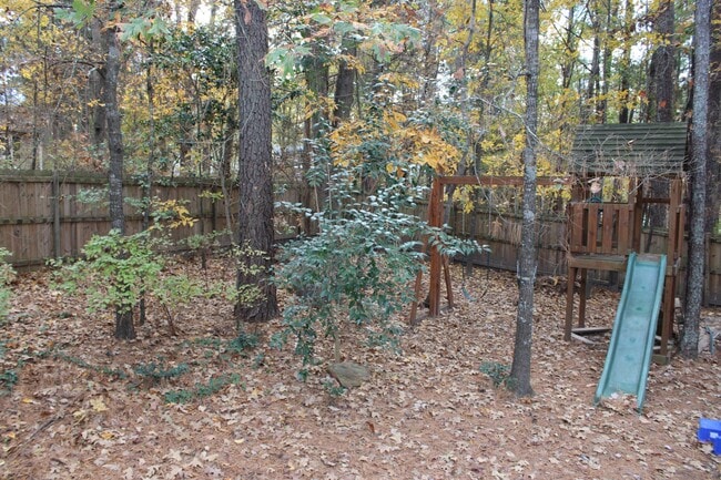 Building Photo - 112 Wenonah Way