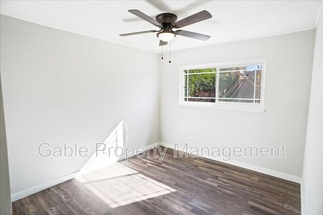 Building Photo - 20810 Cedarfalls Dr