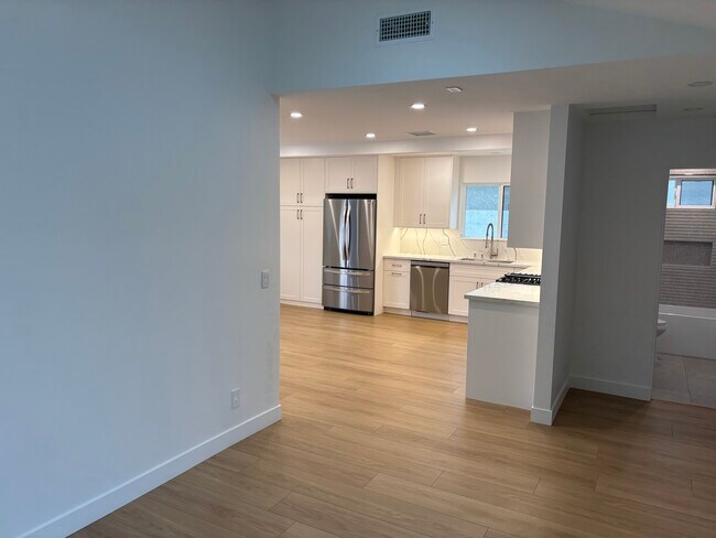 Building Photo - 12615 Walsh Ave