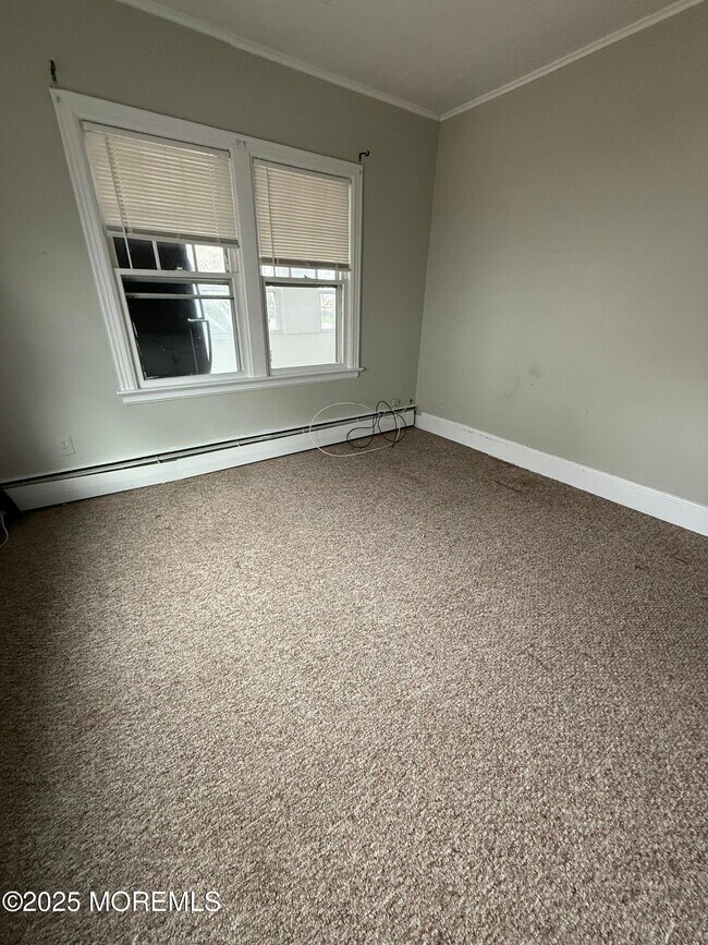 Building Photo - 42 Cottage Pl