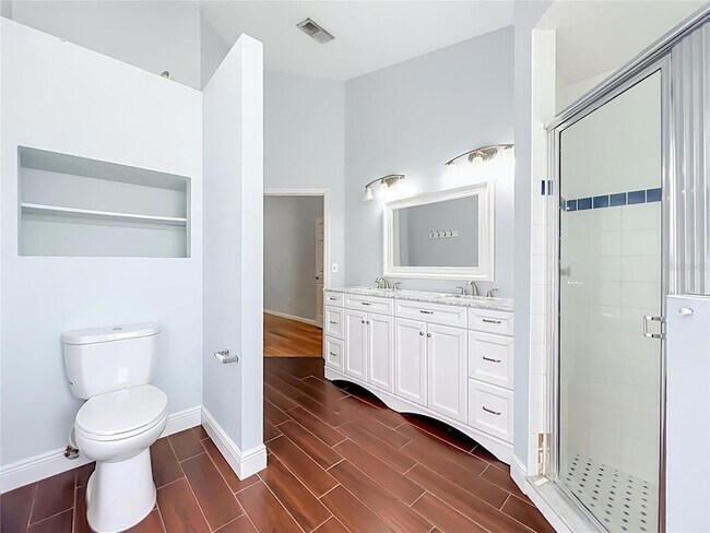 Building Photo - 3020 Hartland Ct