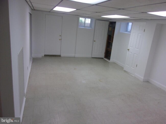 Building Photo - 1114 S Oakcrest Rd