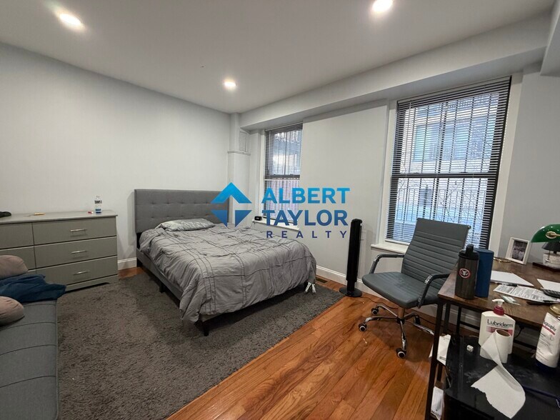 Building Photo - 475 Massachusetts Ave