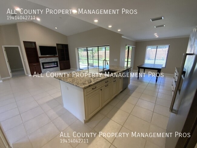 Building Photo - 147 Shady Pine Ln