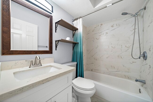 Building Photo - 12633 Memorial Dr