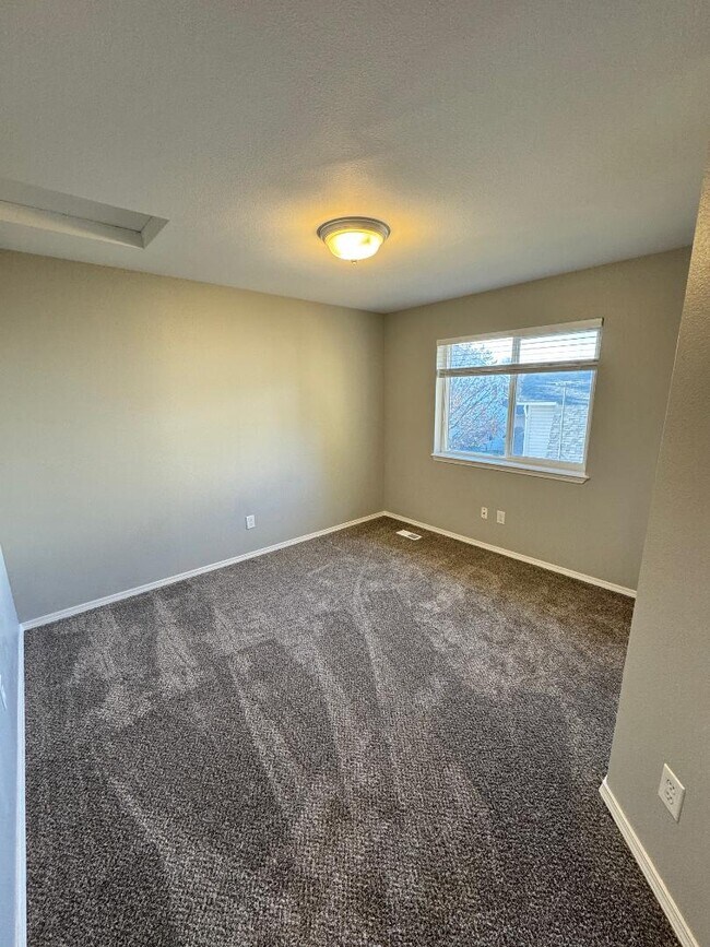 Building Photo - 5561 S Caper Pl